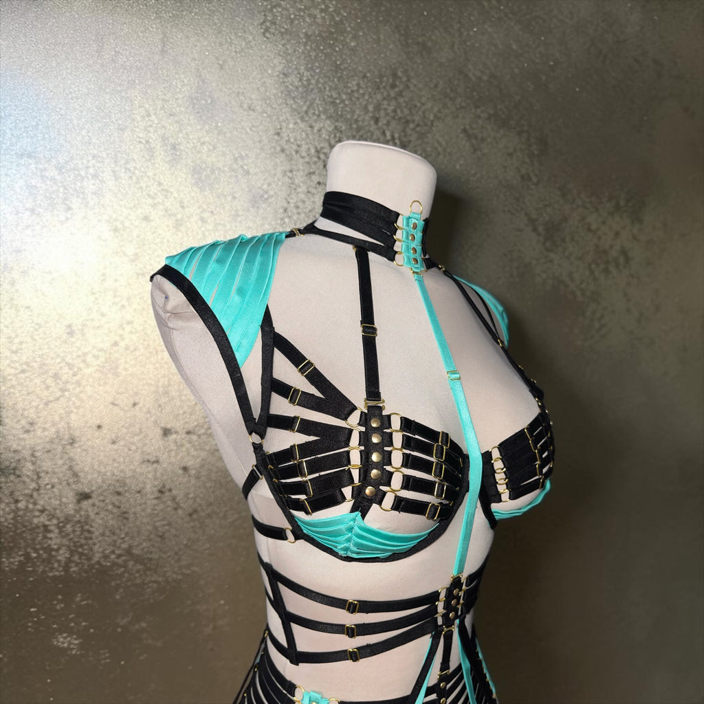 Electric Aqua Two-Tone Festival Set | MuseByMax