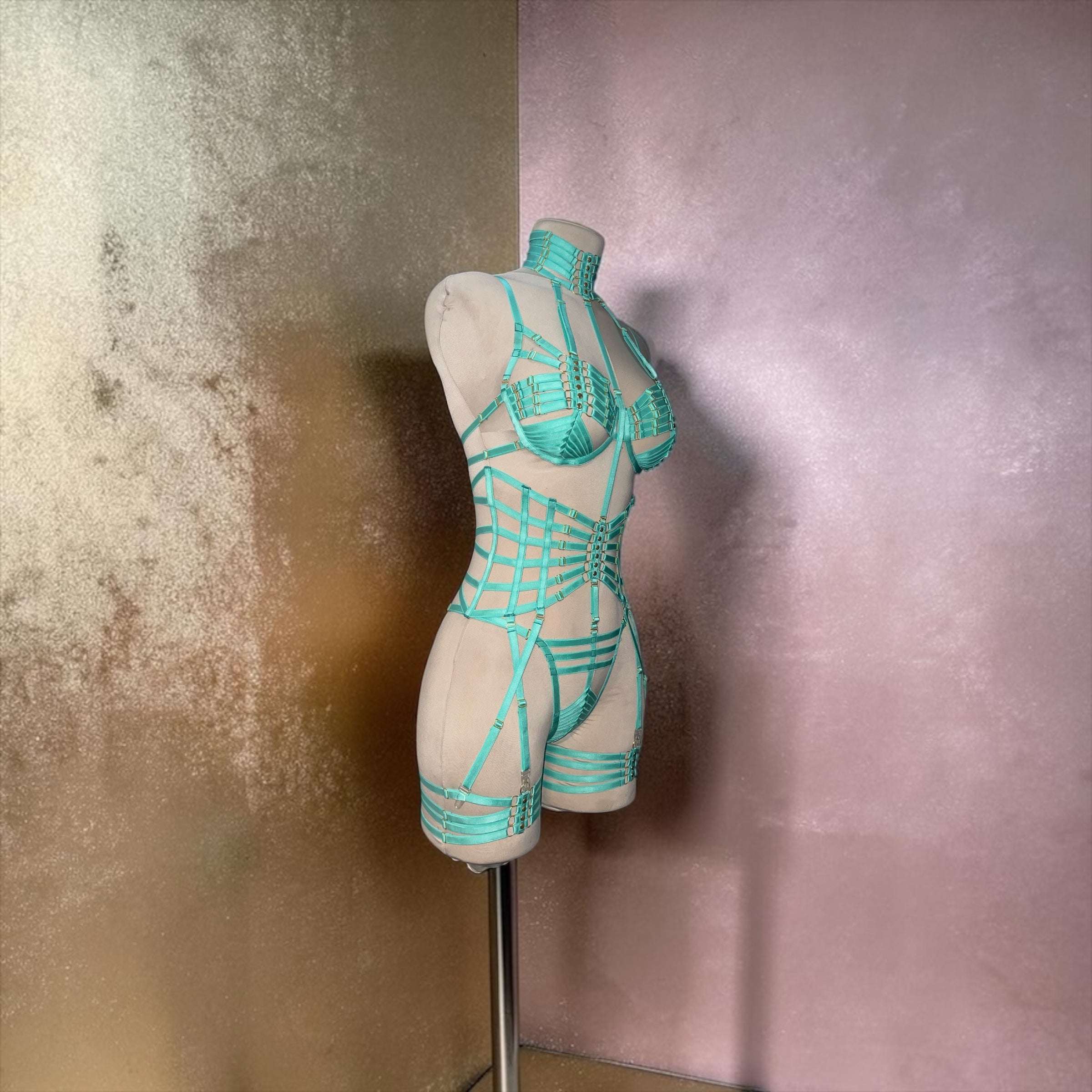 Aqua Élysée — 6-Piece Festival Harness Set | MuseByMax
