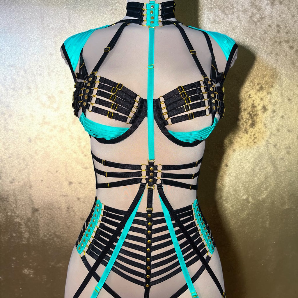 Electric Aqua Two-Tone Festival Set | MuseByMax