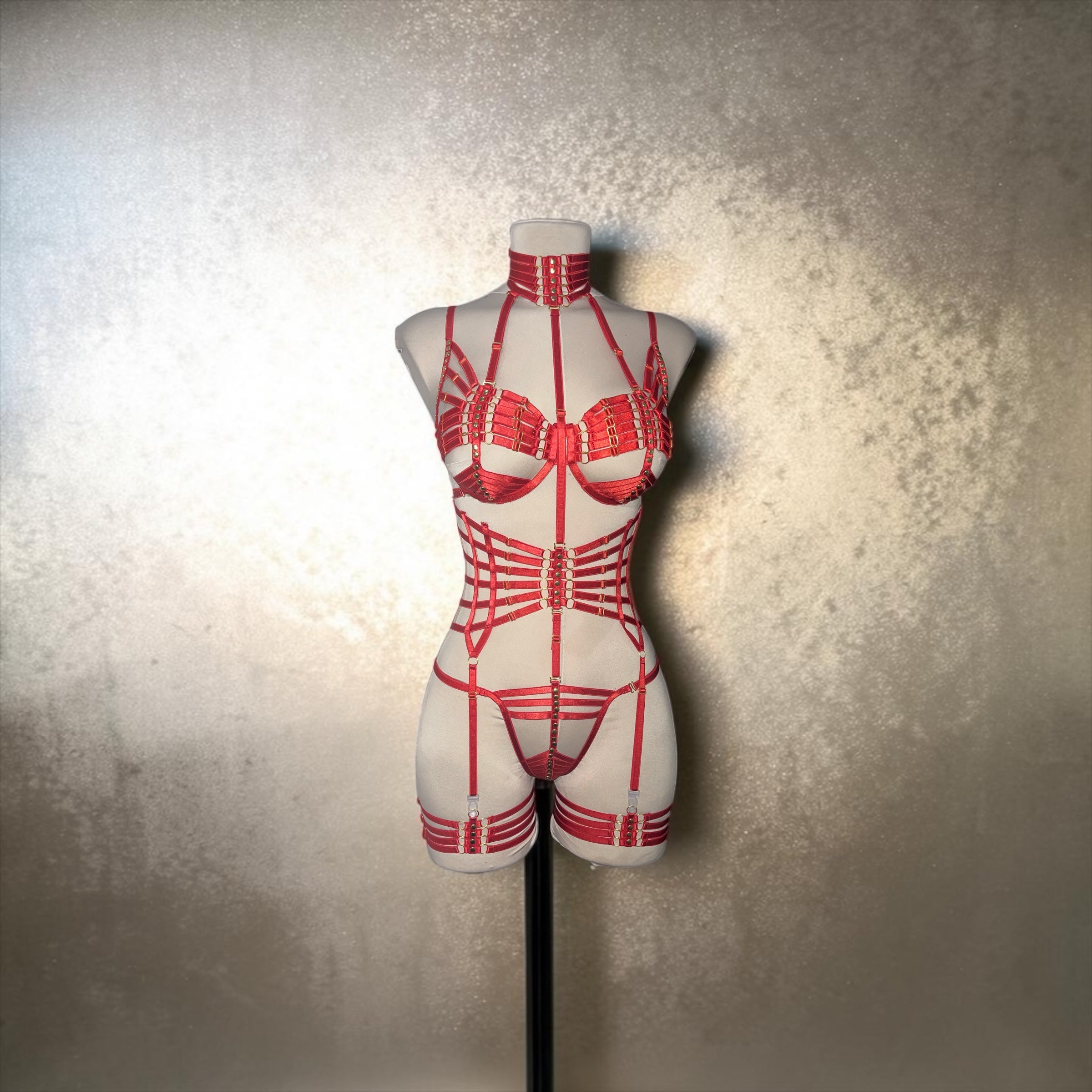 Coral Voltage Strappy Festival Set | MuseByMax