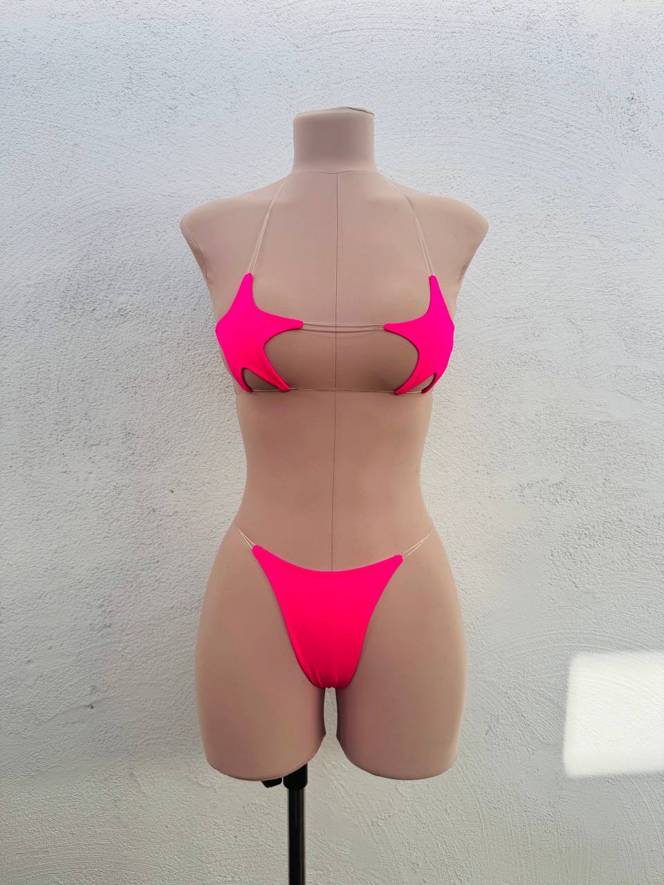 fashion one piece sculpting silhouette velvet metallic plain custom made Beverly Hills